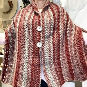 Cozy handcrafted vintage cape/wrap w pray/country/granny vibe